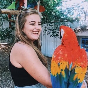 Meet your Posher, Savannah