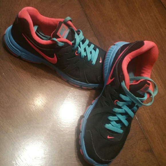 Womens Nike Running Shoes