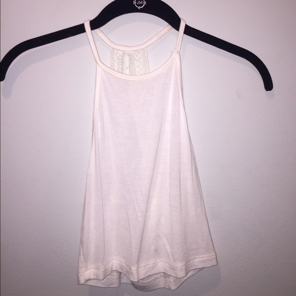 White tank - Picture 1 of 3