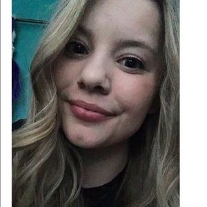 Meet your Posher, Ashlyn