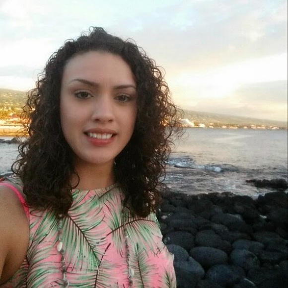 Meet your Posher, Shannon - Picture 1 of 1