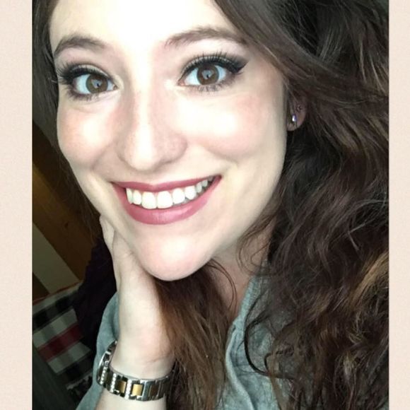 Meet your Posher, Myndi