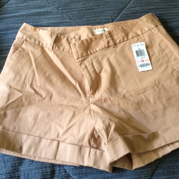Maison Jules new shorts
