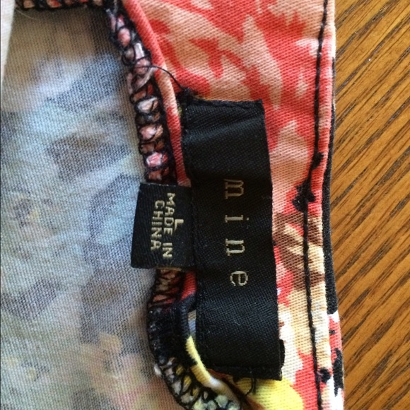 Floral printed high waisted shorts - Picture 3 of 3