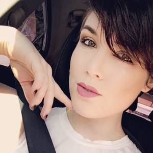 Meet your Posher, Aimee