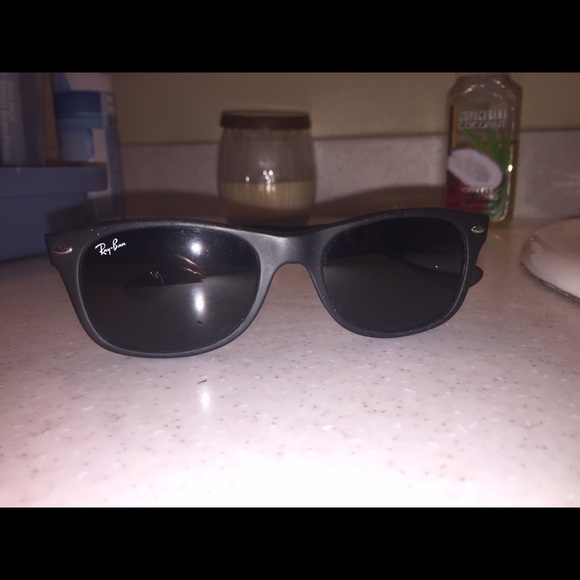 Raybans - Picture 2 of 4