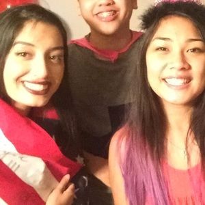 Meet your Posher, Casey