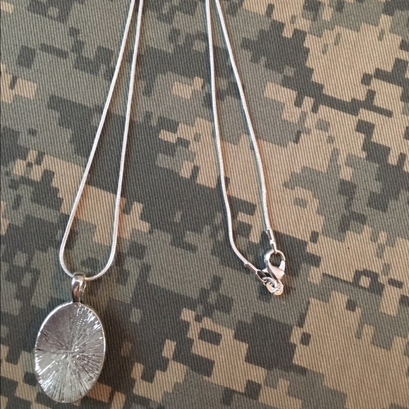 Pegasus cameo pendant silver plated necklace - Picture 3 of 3