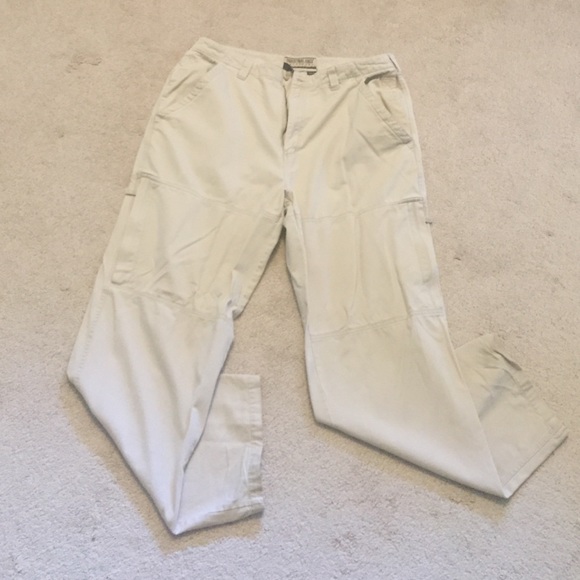 Khaki cargo pants!!