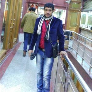 Meet your Posher, Syed