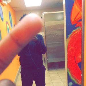 Meet your Posher, Jeffery