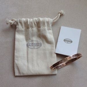 Rose gold fossil bracelet