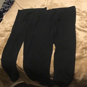 2 Pairs of American Eagle Leggings