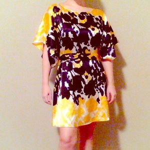BCBG MaxAzria Bold Print Silky Kimono/Dolman Dress