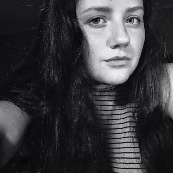 Meet your Posher, Natalie - Picture 1 of 1