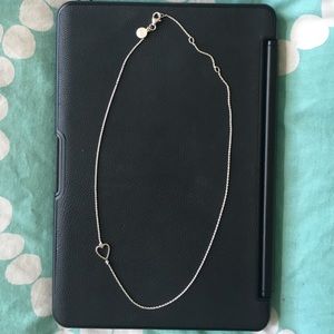 Delicate Stella & Dot necklace