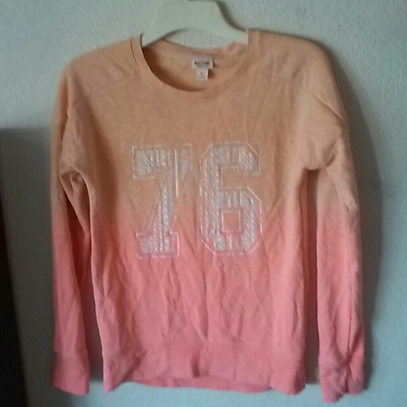 Ombre long sleeve