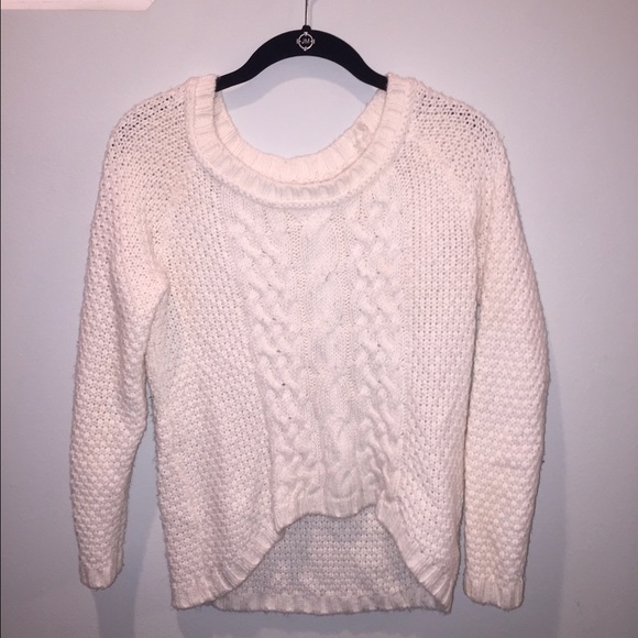 White knitted sweater - Picture 1 of 3