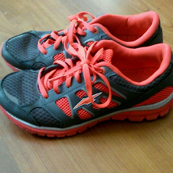 Avia Shoes