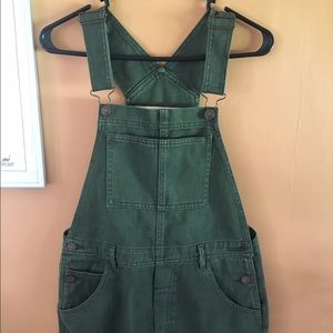 Brandy Melville overall shorts