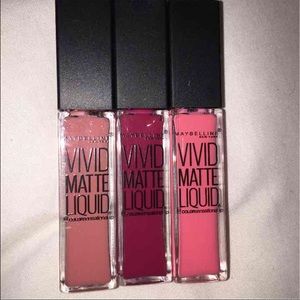 Maybelline Vivid Matte Liquid Lippies!!
