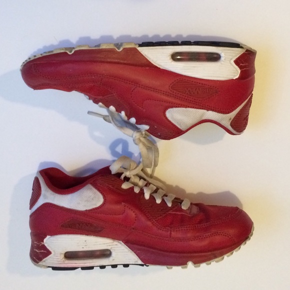 Red Nike Air Max