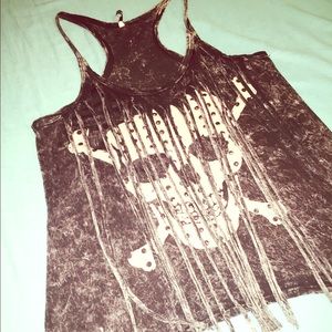 Skull and crossbone tank