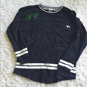 VS Pink sweatshirt! 💘