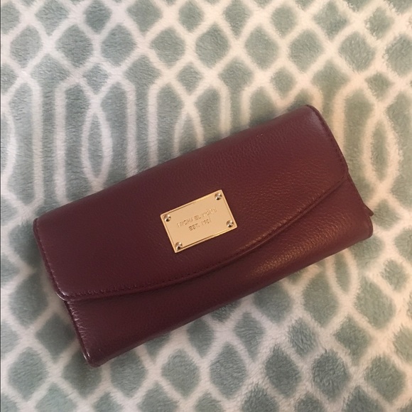 Michael Kors Trifold Wallet