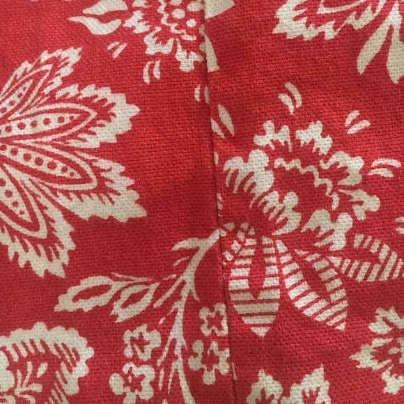 Red flower pattern mini - Picture 3 of 4