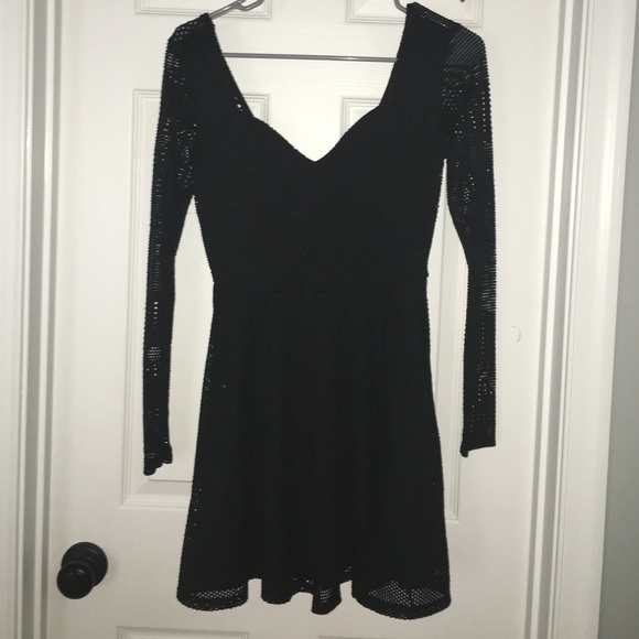 Black sweetheart neckline see through design dress