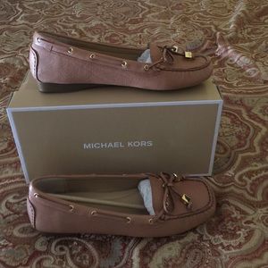 Michael Kors loafers size 7.5m. NIB.