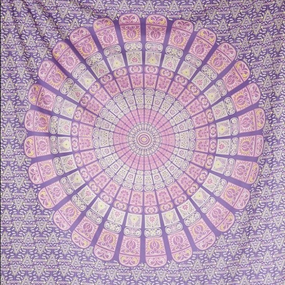 Plum & bow medallion tapestry