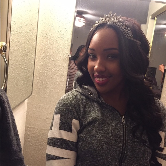 Meet your Posher, Bria