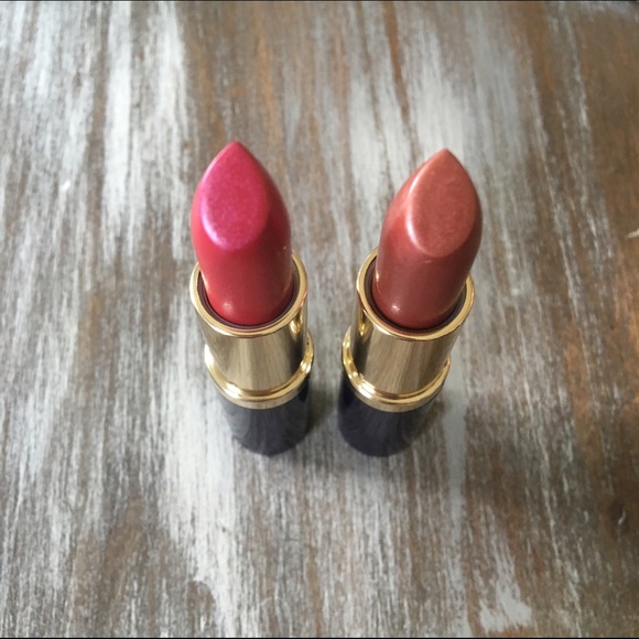 Estee Lauder Other - 2 Estée Lauder lipsticks