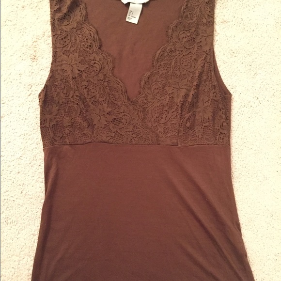 H&M lace tank top - size small