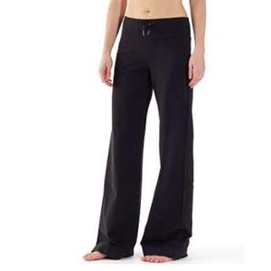 Lululemon still wide leg pant