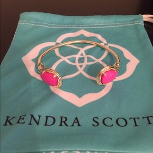 KENDRA SCOTT Andy Magenta bracelet