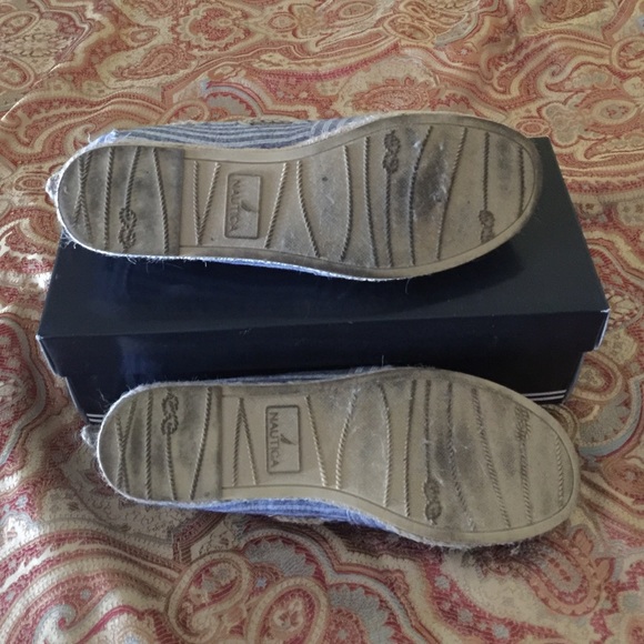 Nautical slip ons - Picture 2 of 3