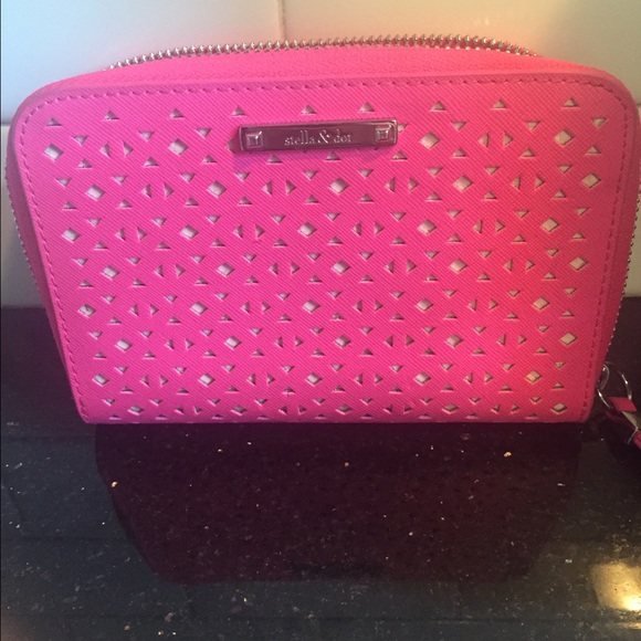 Pink Stella & Dot Wallet
