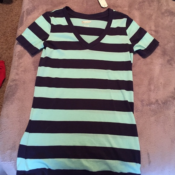 Green/Navy Striped V-neck Shirt - Picture 1 of 4