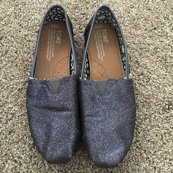 Multi color glitter toms!