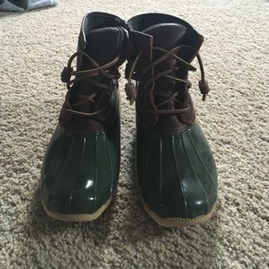 Sperry Top- Sider duck boots