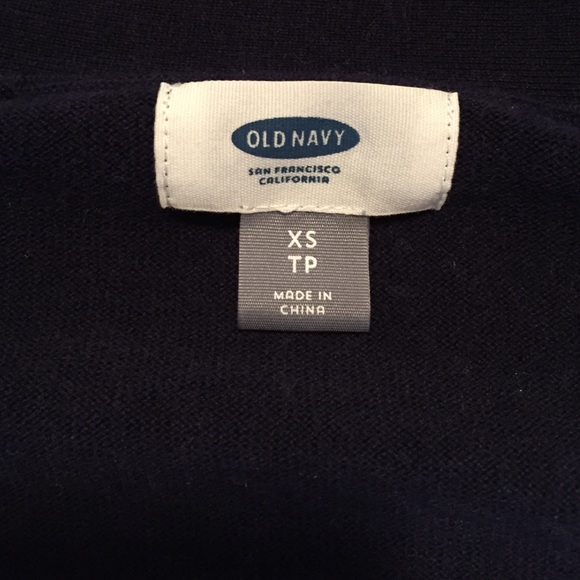 Old Navy sweater - Picture 2 of 3