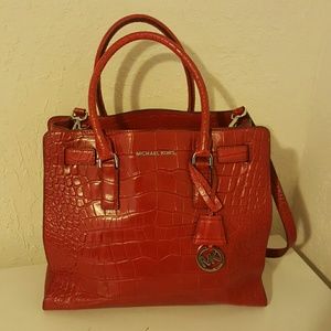 Michael kors red tote handbag w/bag