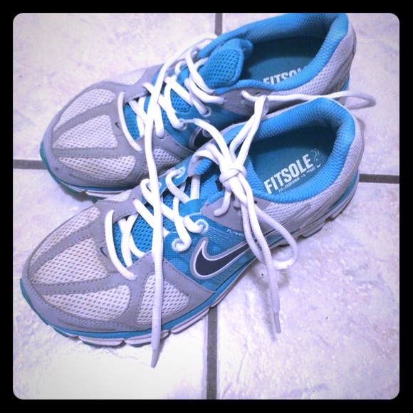 Nike Pegasus 28 teal blue