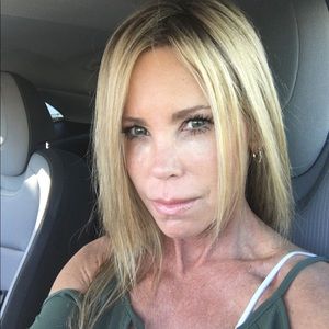 Meet your Posher, Mia