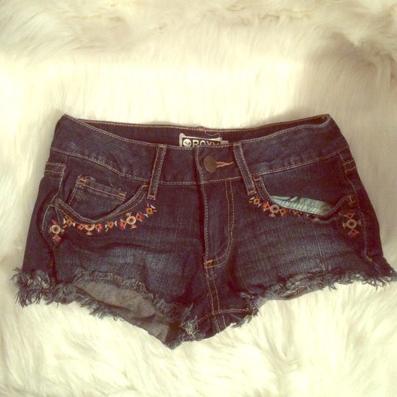 Roxy Jean shorts with designs at pocket