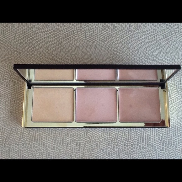 cream highlighter palette