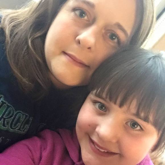 Meet your Posher, Christina - Picture 1 of 1